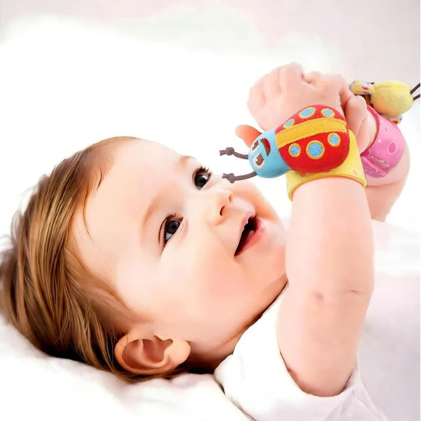 Conjunto de meias, meias com chocalho e pulseira Minicee para bebês de 0 a 12 meses. Brinquedo de chocalho para os pés e mãos.